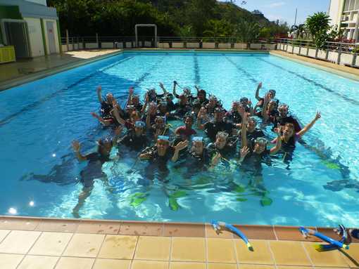FORMATION INITITIATEUR : INITIATION A LA PLONGEE EN PISCINE (public réservé), SAM 25 MAI de 8H30 A 13H30